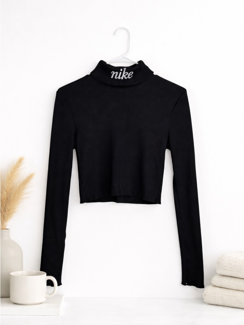 (S) Nike • Sportswear Ribbed Long Sleeve Top
